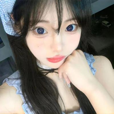 我们在黑夜中相拥